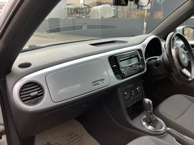 VOLKSWAGEN THE BEETL 2013 Image 31