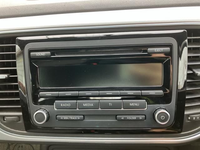 VOLKSWAGEN THE BEETL 2013 Image 31