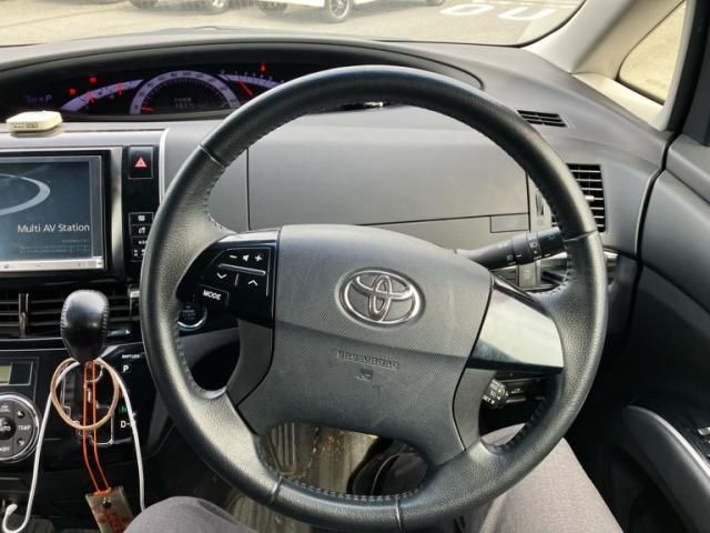 TOYOTA ESTIMA 2013 Image 31