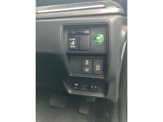 HONDA ODYSSEY 2013 Image 31