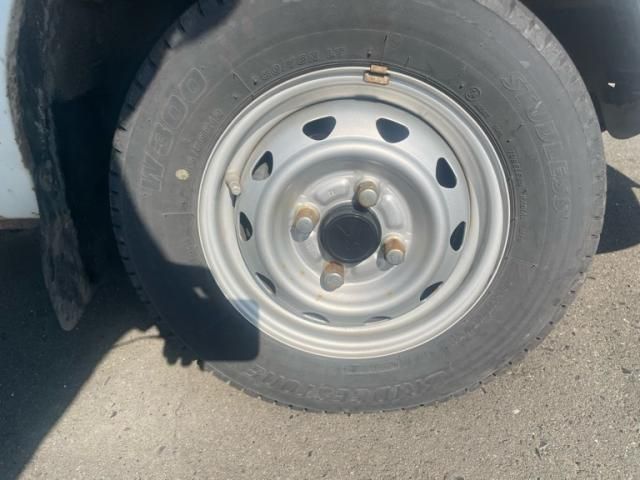 DAIHATSU HIJET TRUCK 4WD 2004 Image 31