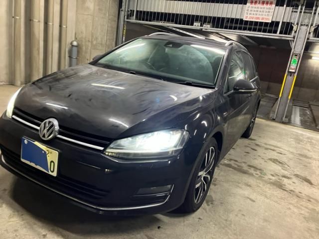 VOLKSWAGEN GOLF VARI 2016 Image 31