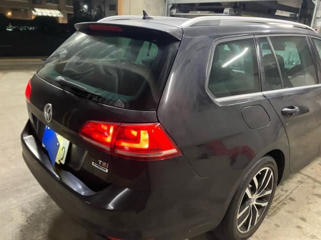 VOLKSWAGEN GOLF VARI 2016 Image 31