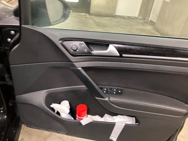 VOLKSWAGEN GOLF VARI 2016 Image 31