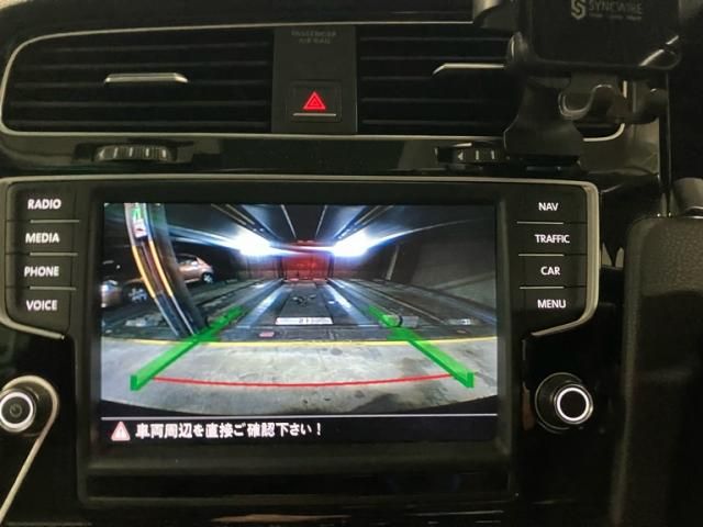 VOLKSWAGEN GOLF VARI 2016 Image 31