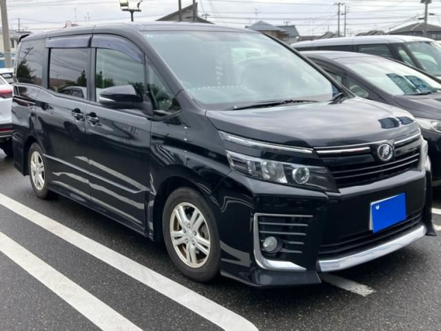 TOYOTA VOXY 2015 Image 31