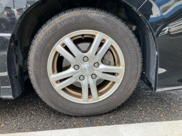 TOYOTA VOXY 2015 Image 31