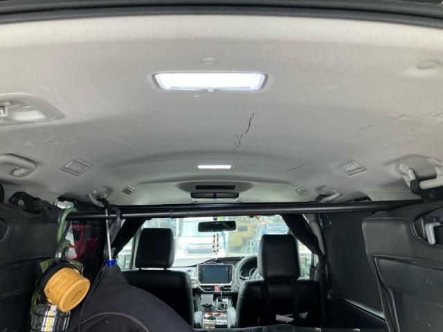 TOYOTA VOXY 2015 Image 31