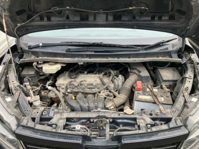 TOYOTA VOXY 2015 Image 31