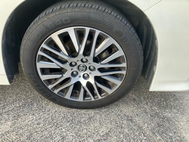 TOYOTA ALPHARD 2015 Image 31