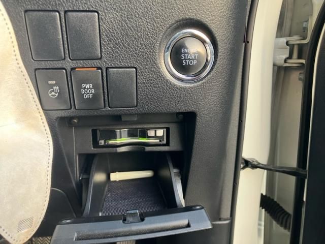 TOYOTA ALPHARD 2015 Image 31