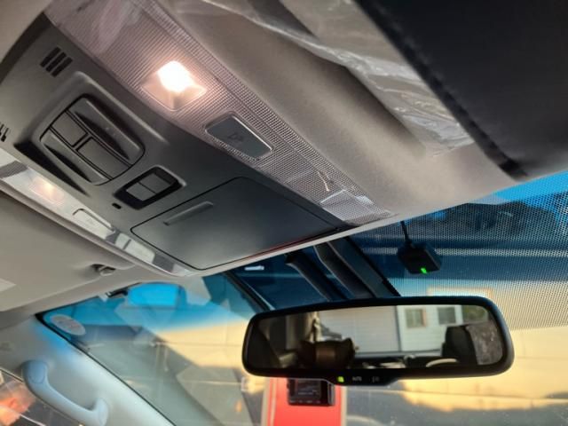 TOYOTA ALPHARD 2015 Image 31