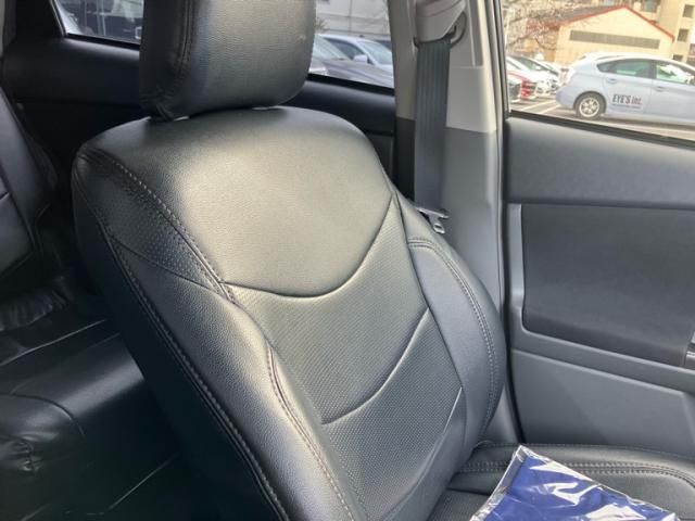 TOYOTA PRIUS ALPHA 2014 Image 31