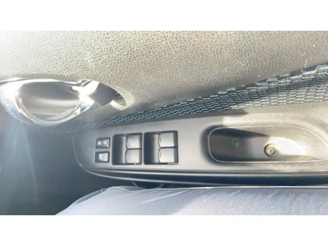 NISSAN NOTE 2015 Image 31