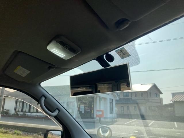 NISSAN CARAVAN VAN 2WD 2016 Image 31