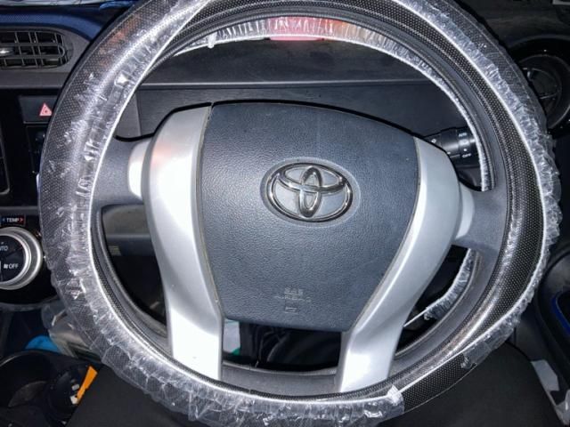 TOYOTA AQUA 2014 Image 31