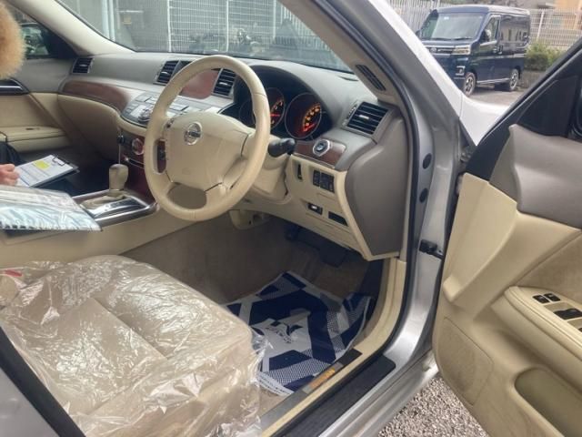 NISSAN FUGA 2004 Image 31