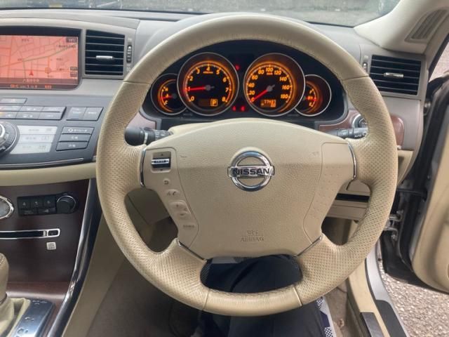 NISSAN FUGA 2004 Image 31