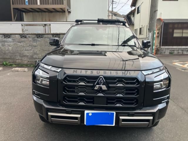 MITSUBISHI TRITON 2024 Image 31