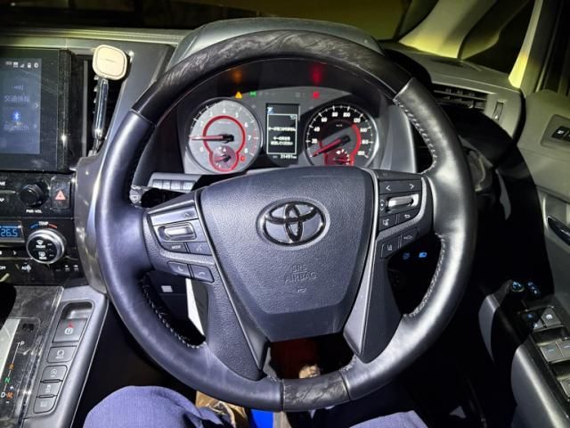 TOYOTA ALPHARD 4WD 2021 Image 31