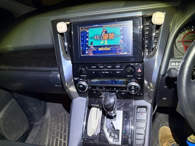TOYOTA ALPHARD 4WD 2021 Image 31