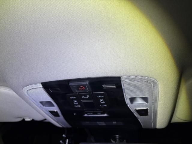 TOYOTA ALPHARD 4WD 2021 Image 31