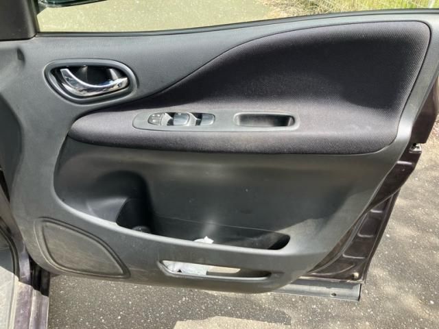 NISSAN SERENA  WG 4WD 2012 Image 31