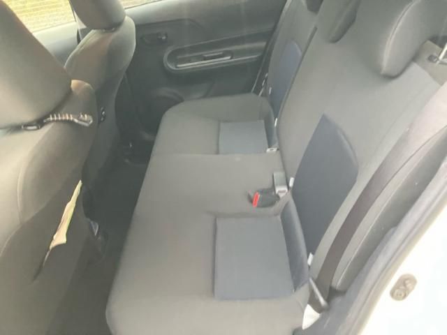 TOYOTA AQUA 2017 Image 31