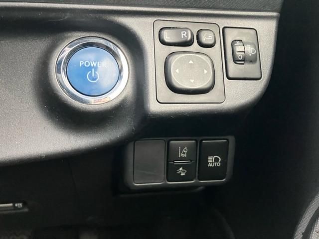 TOYOTA AQUA 2017 Image 31