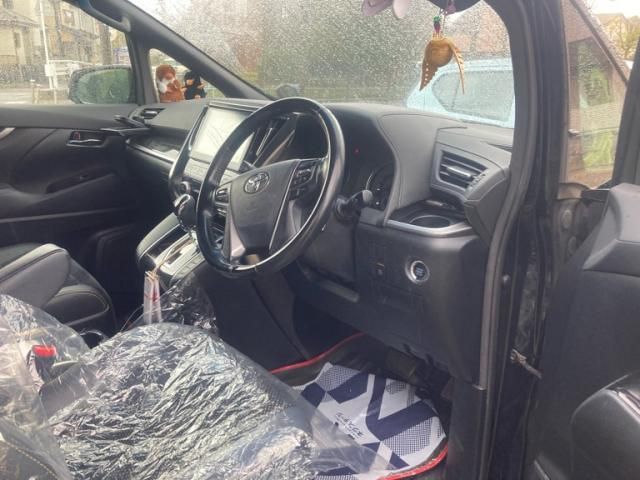 TOYOTA VELLFIRE 2016 Image 31