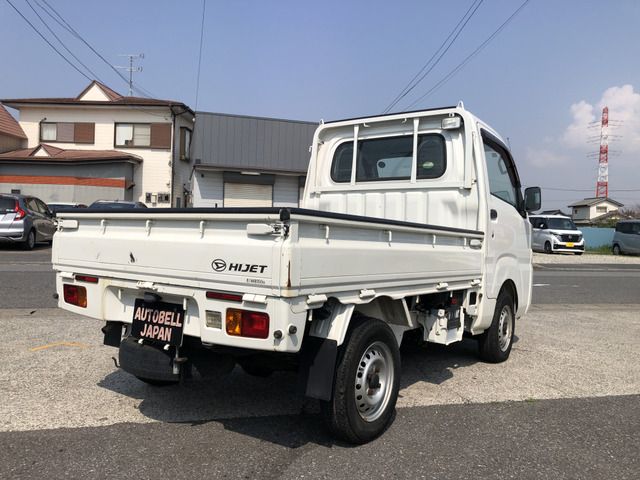 DAIHATSU HIJET TRUCK 4WD 2015 Image 31