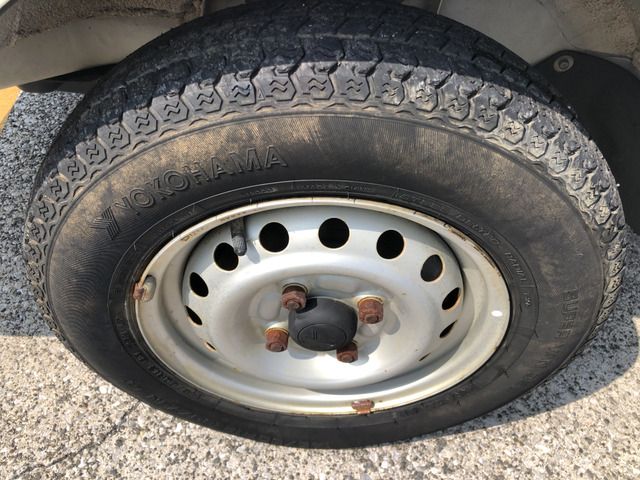 DAIHATSU HIJET TRUCK 4WD 2015 Image 31