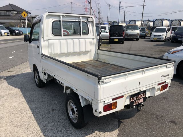 DAIHATSU HIJET TRUCK 4WD 2015 Image 31