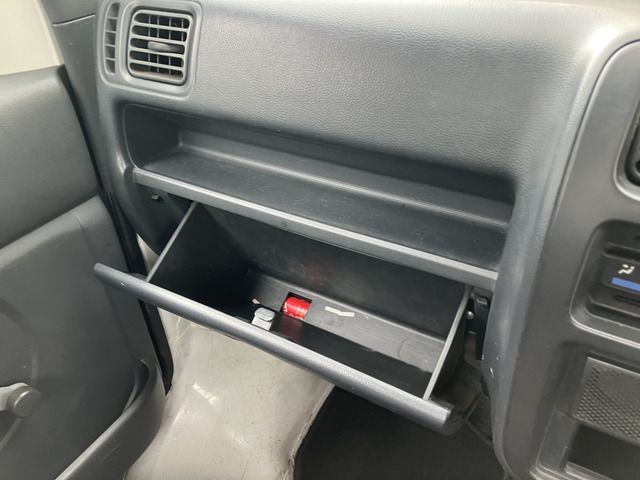 MAZDA SCRUM TRUCK 2011 Image 31