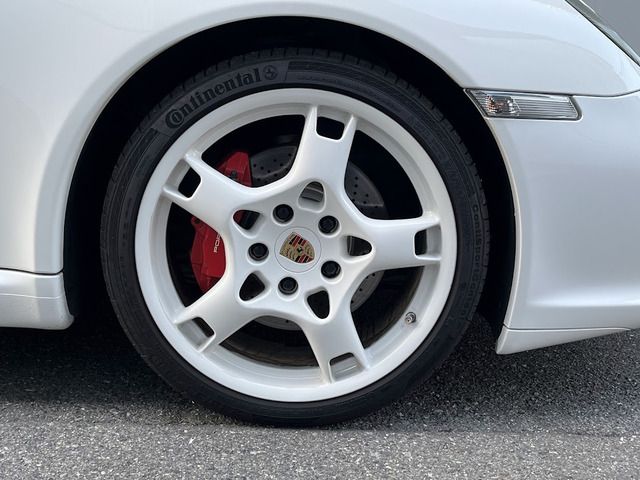 PORSCHE 911 2008 Image 31