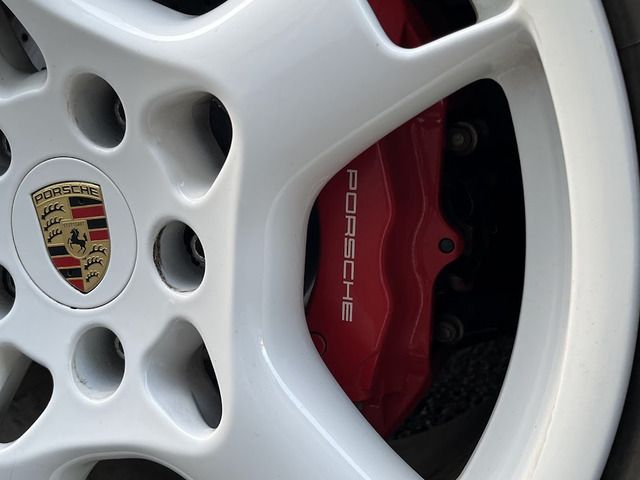 PORSCHE 911 2008 Image 31