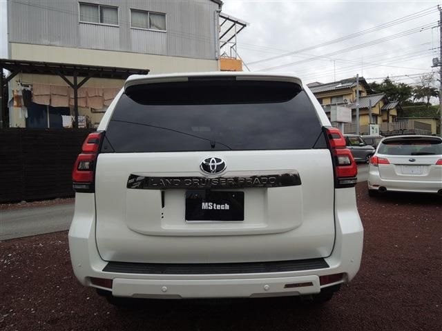 TOYOTA LANDCRUISER PRADO 2021 Image 31