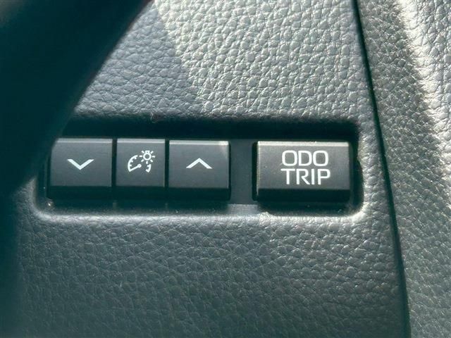 TOYOTA PRIUS 2023 Image 31