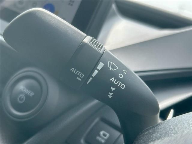 TOYOTA PRIUS 2023 Image 31