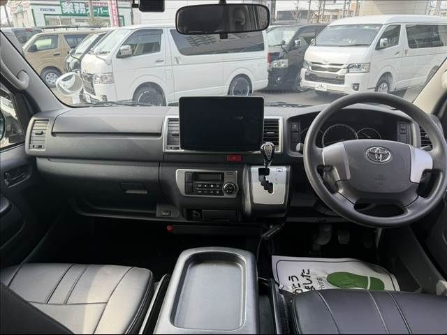 TOYOTA REGIUSACE VAN 1.25T 2019 Image 31