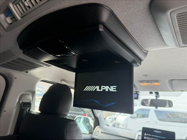 TOYOTA REGIUSACE VAN 1.25T 2019 Image 31