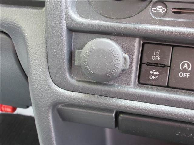 NISSAN NT100 CLIPPER 2023 Image 31