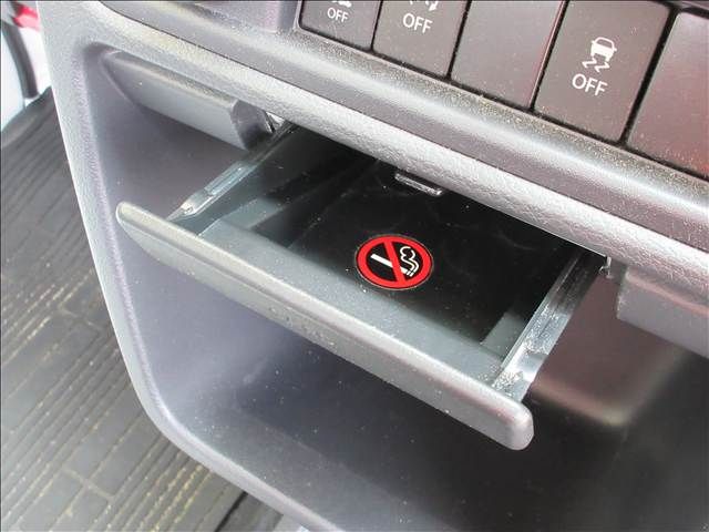 NISSAN NT100 CLIPPER 2023 Image 31