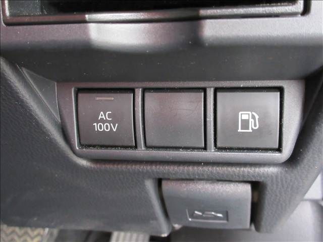 TOYOTA PRIUS 2024 Image 31