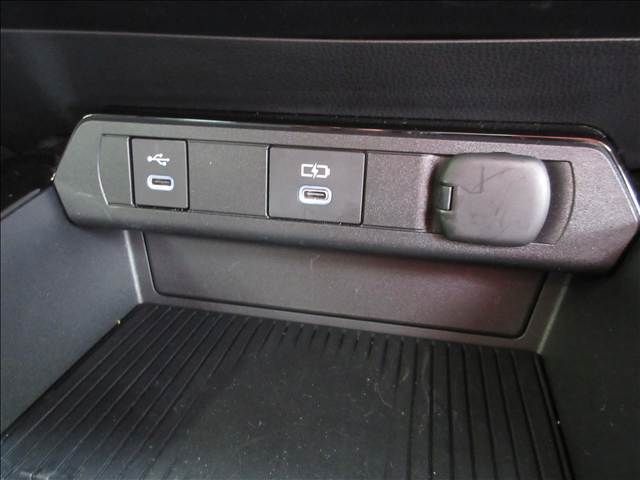 TOYOTA PRIUS 2024 Image 31