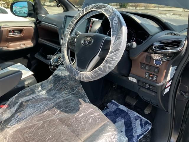 TOYOTA ESQUIRE HYBRID 2015 Image 31