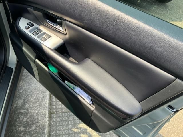 TOYOTA HARRIER HYBRID 2007 Image 31