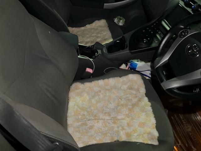 TOYOTA PRIUS 2011 Image 31