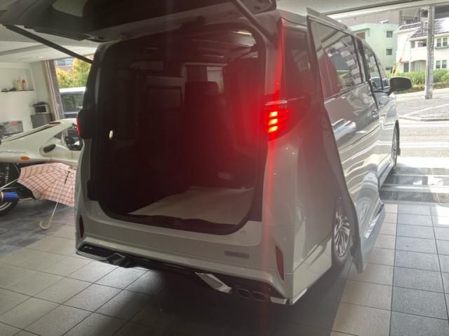 TOYOTA ALPHARD 2025 Image 31