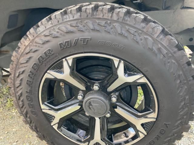 SUZUKI JIMNY 4WD 2018 Image 31